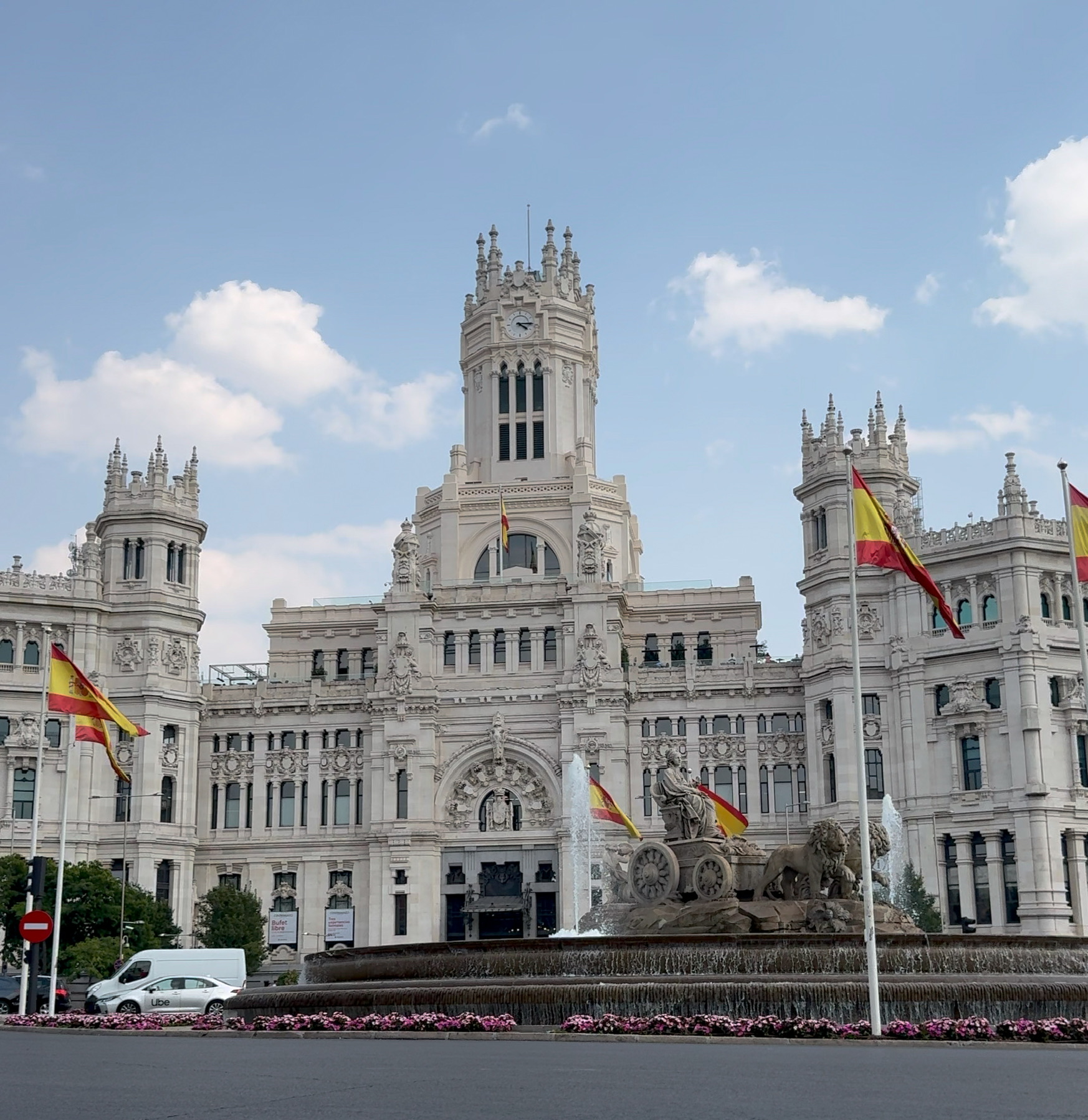 Palacio de Cibeles in Madrid city center
